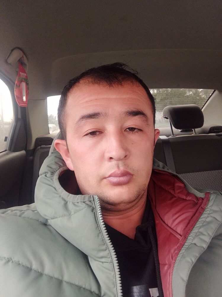  49726836  Obidjon, 33 ,    
