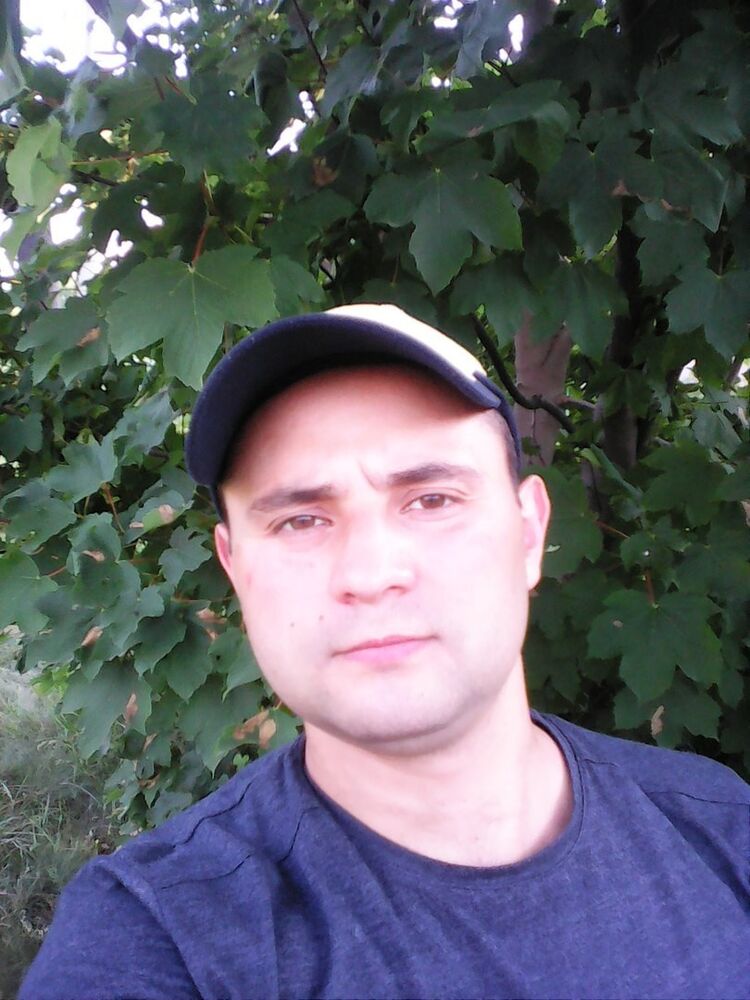  11405016  Artem, 38 ,    