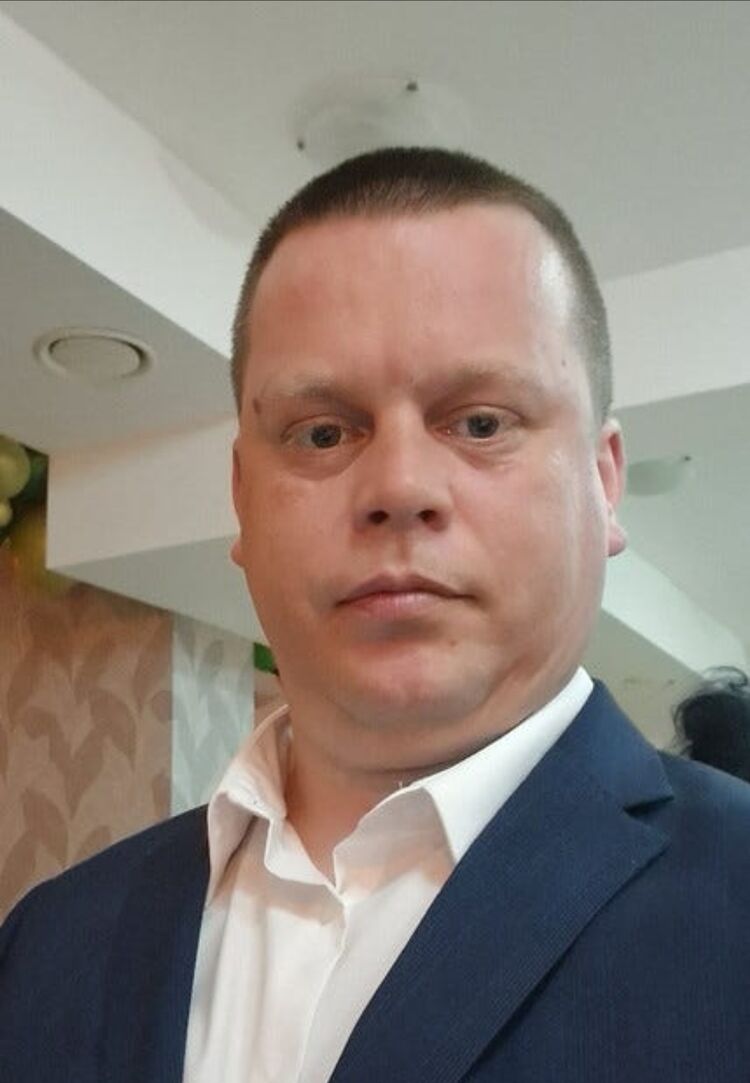  Ilford,   Dmitrij, 42 ,   