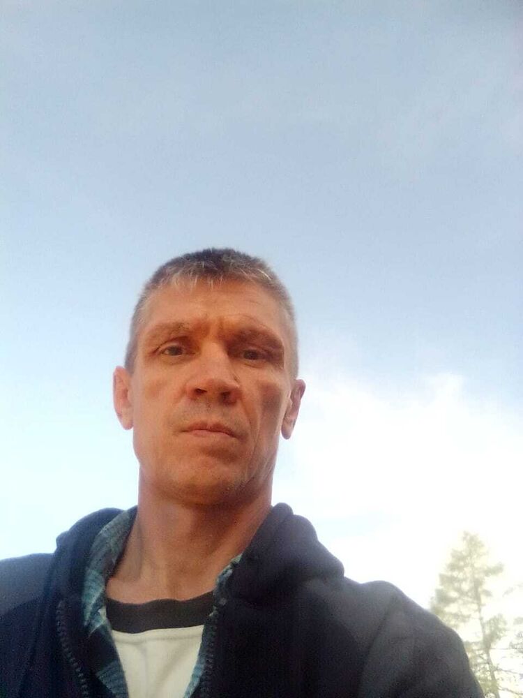  30434856  , 49 ,    