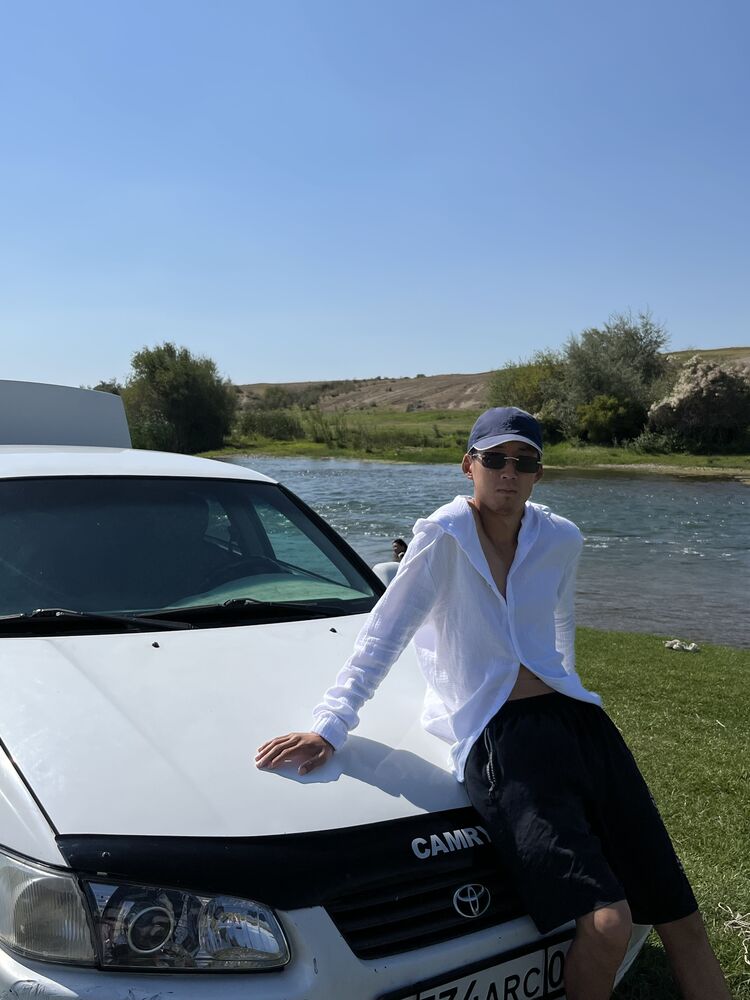  53034166  Suleiman, 20 ,    