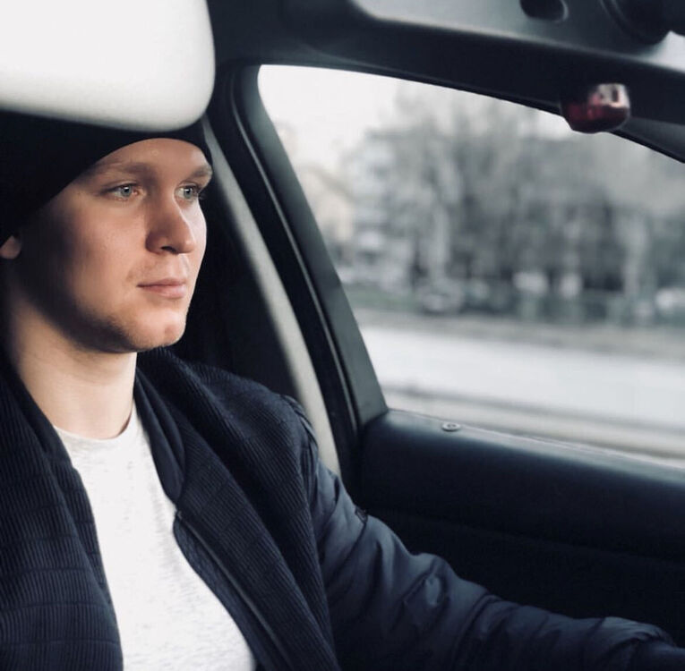  38755636  , 28 ,    -