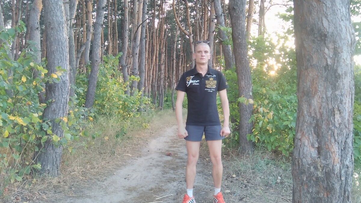  ,   Genewa, 42 ,   ,   , c , 
