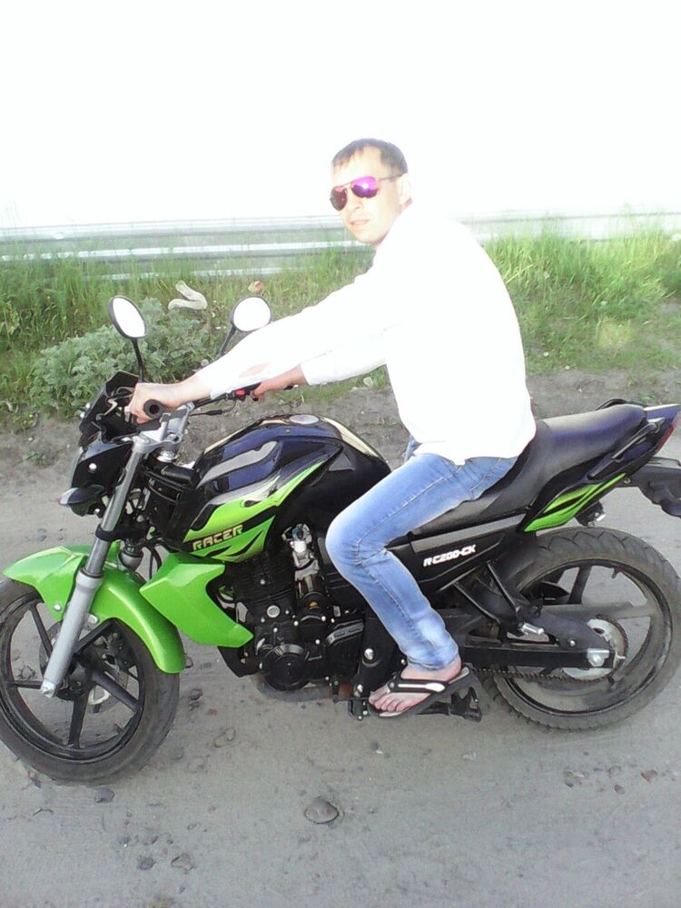  17280946  Vitaliy, 37 ,    