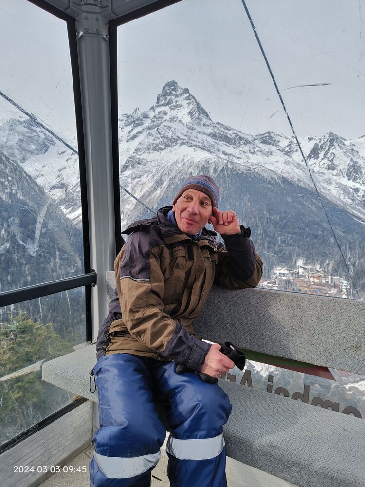  44928526  Evgeny, 55 ,    