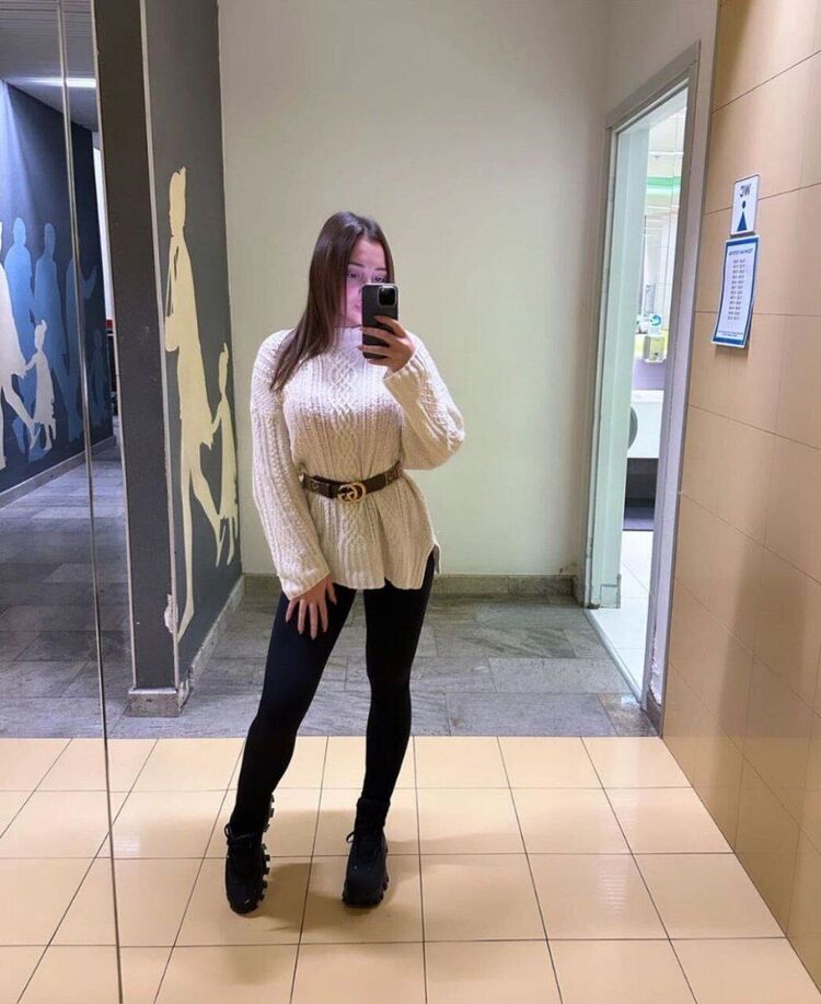  42929036  , 22 ,    