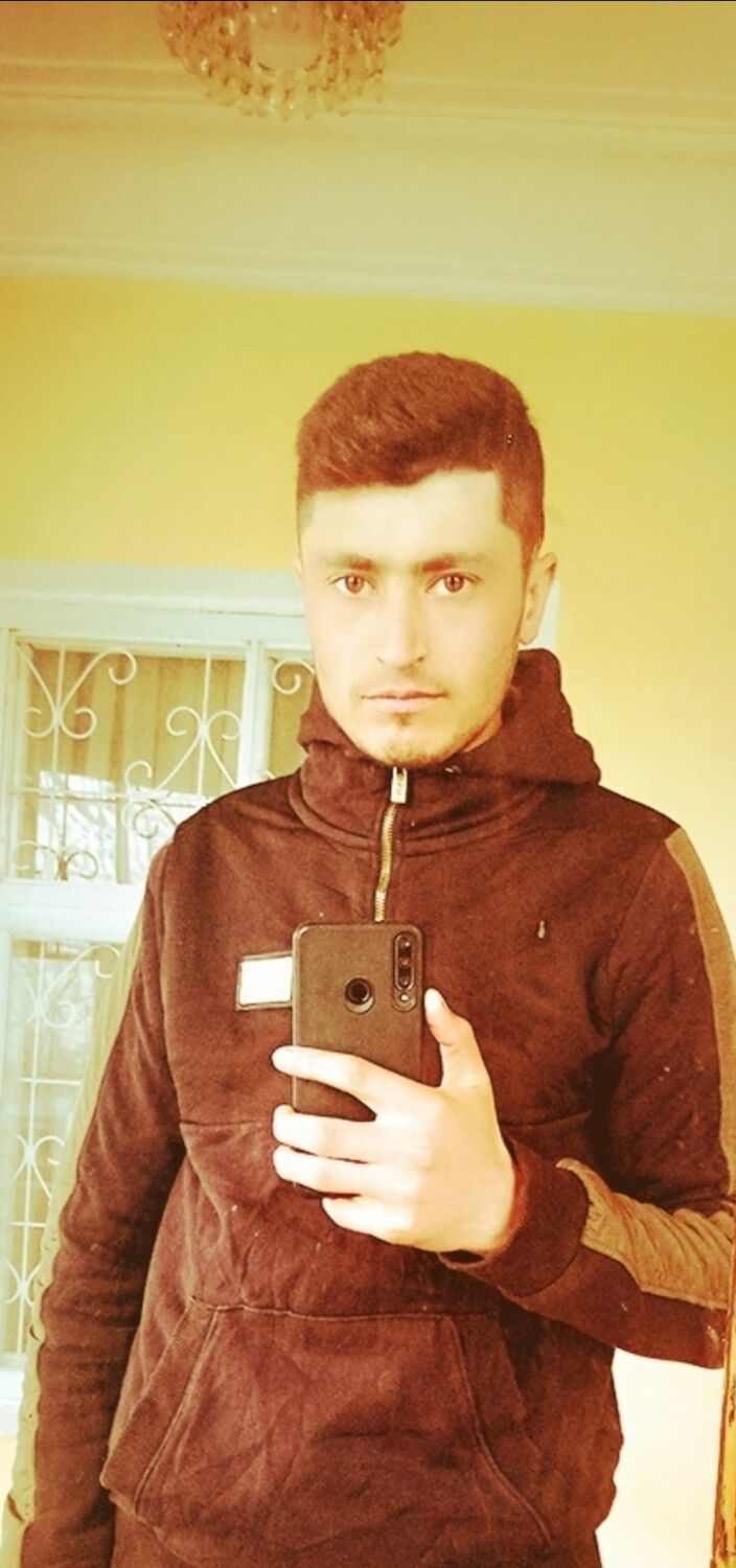  28767826  Alexei, 29 ,    