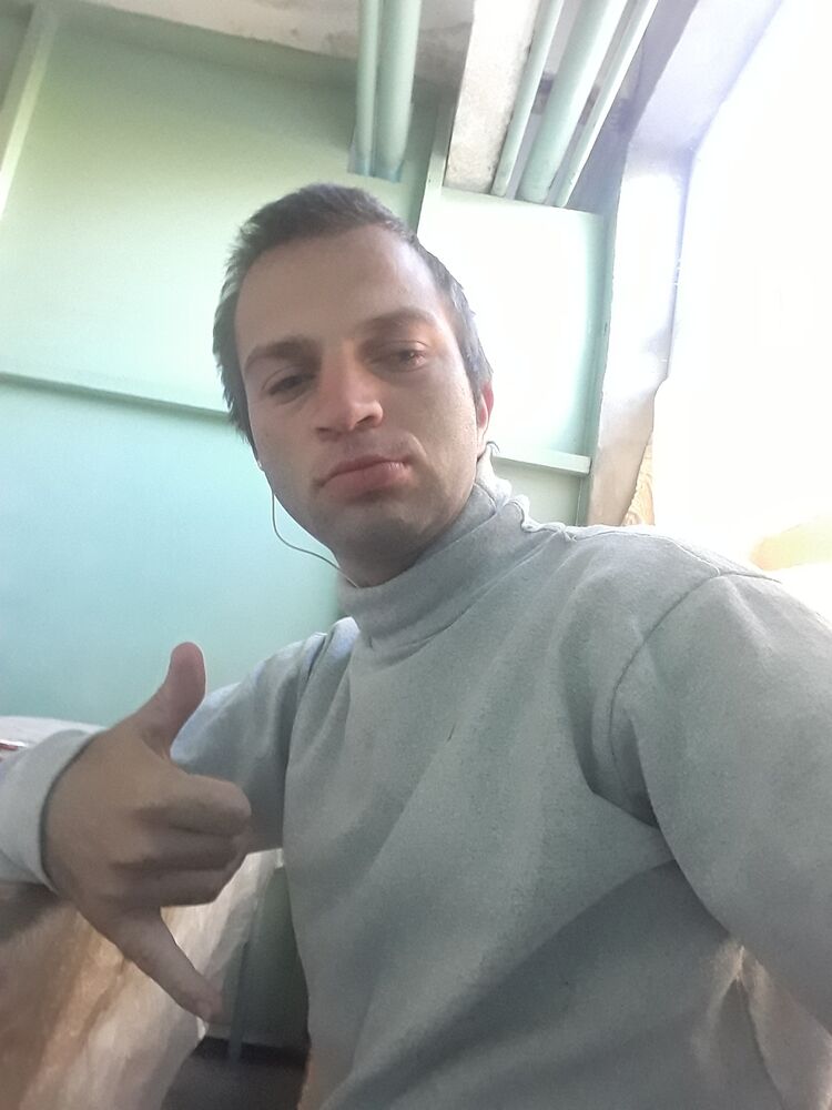  46502216  , 30 ,    