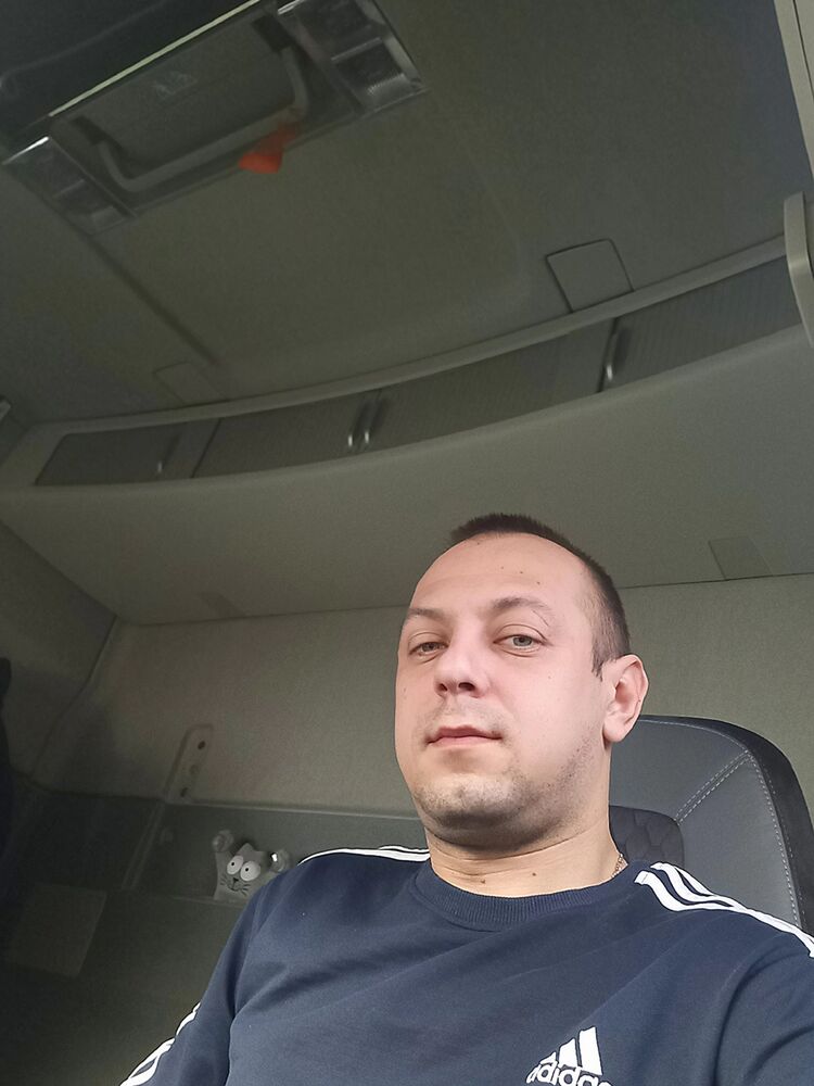  ,   , 33 ,   c 