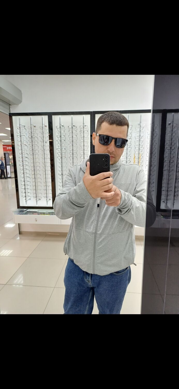  35678546  , 37 ,    