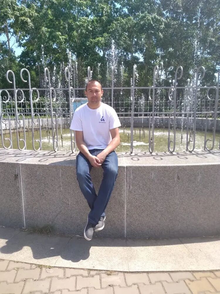  49642256  , 35 ,    --