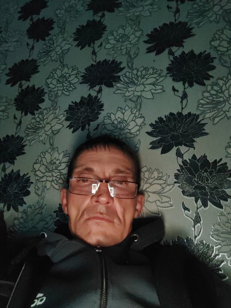  53978256  Alecsei, 45 ,    