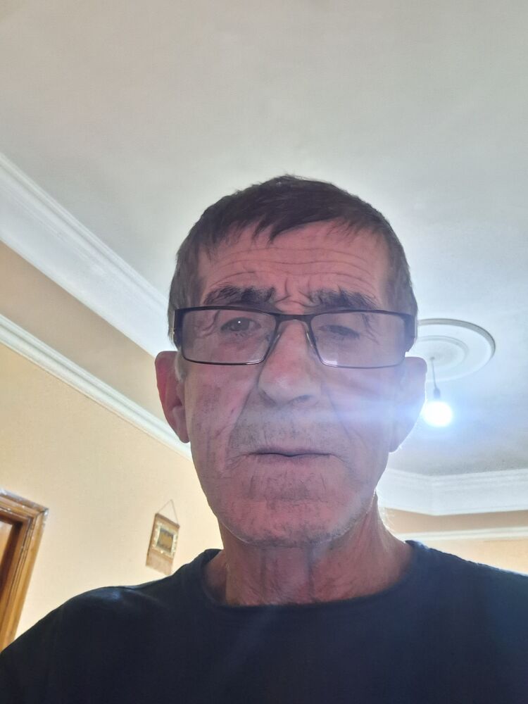  44953526  , 61 ,    
