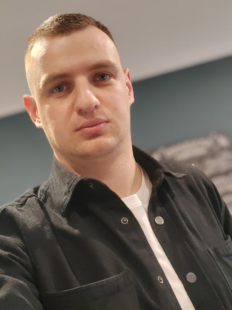  ,   Dmitrii, 27 ,   ,   