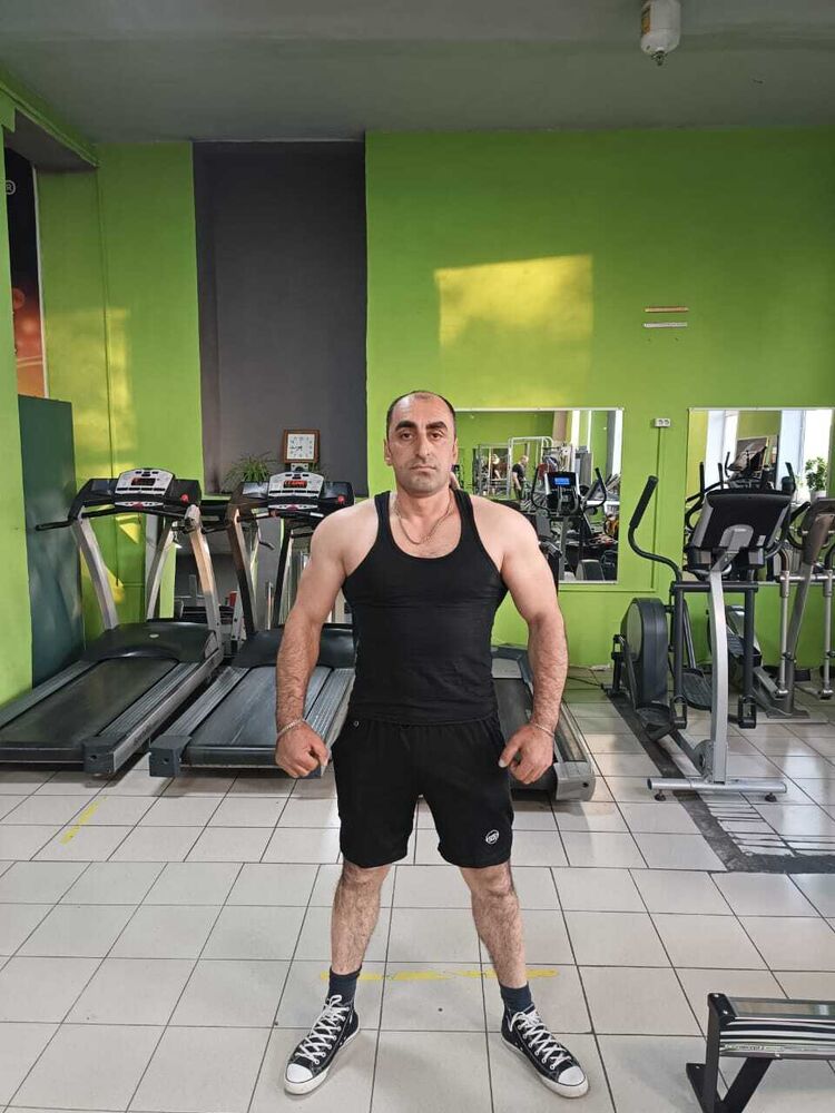  43336676  , 39 ,     