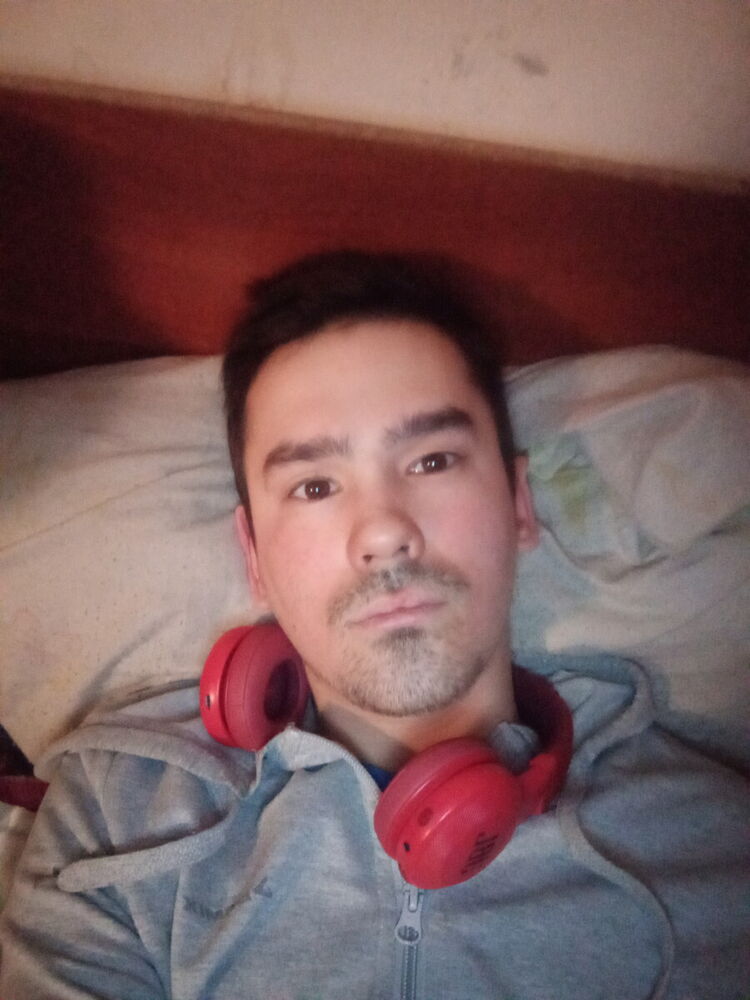  22470046  , 28 ,    Novy
