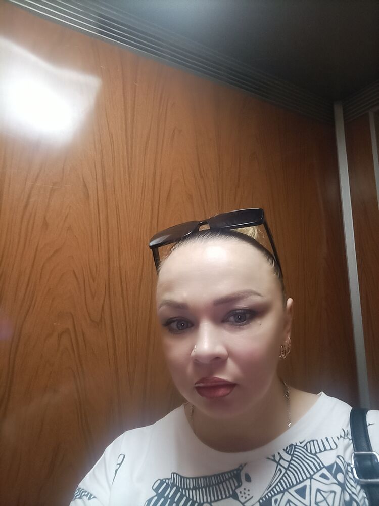  48331056  Tanya, 38 ,    