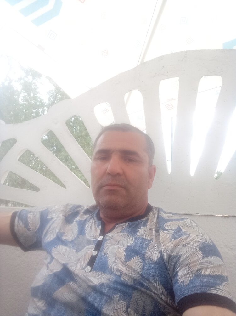  ,   Amir, 51 ,   ,   , c 