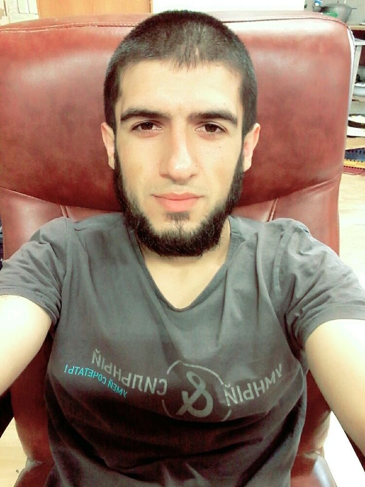  18213516  Azamjon, 28 ,    