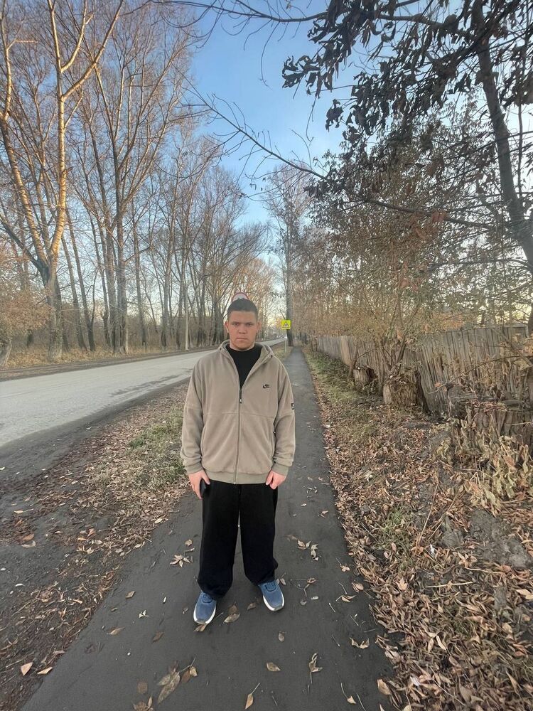  54738856  , 23 ,    Estacion