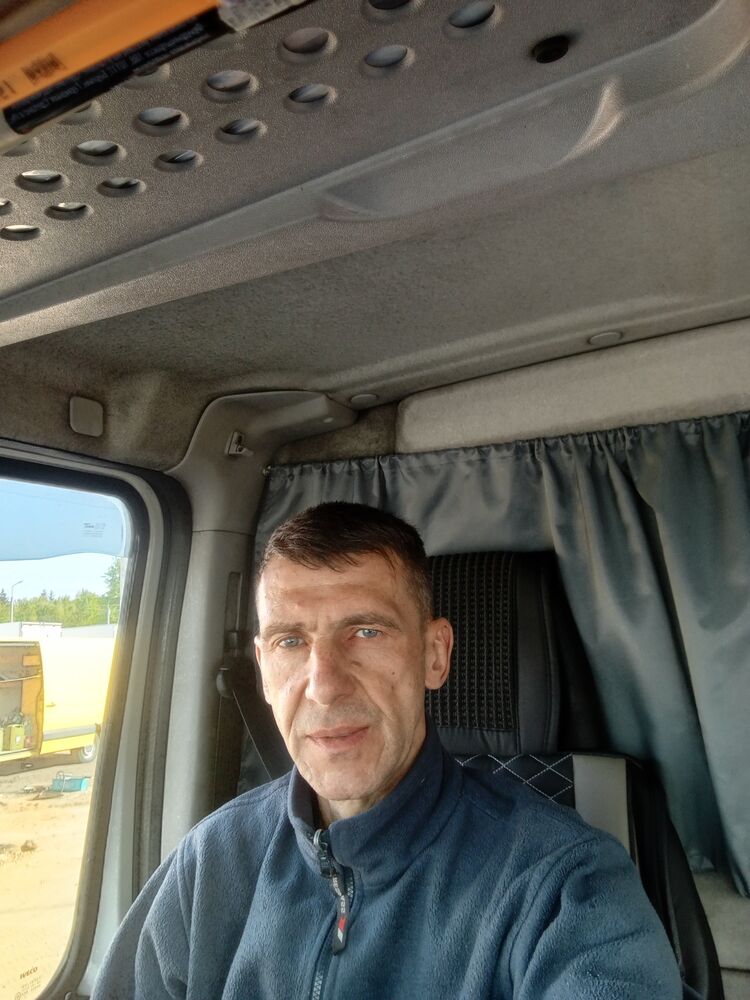  51736736  , 53 ,    