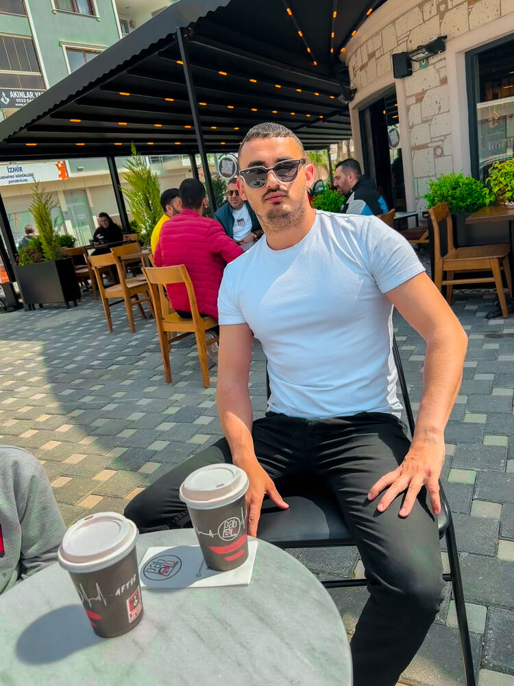  Cesme,   Berkay, 31 ,   c 