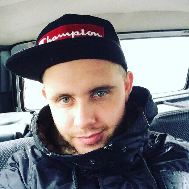  ,   Dmitryi, 35 ,   ,   , c 