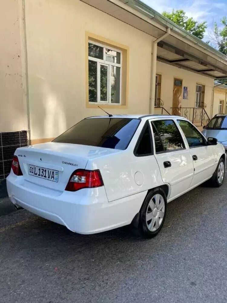  20308876  Feruz, 30 ,    