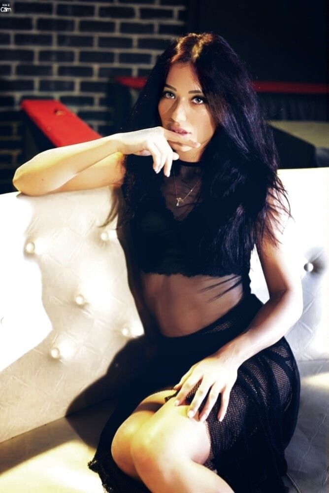  ,   Kamiren, 28 ,  