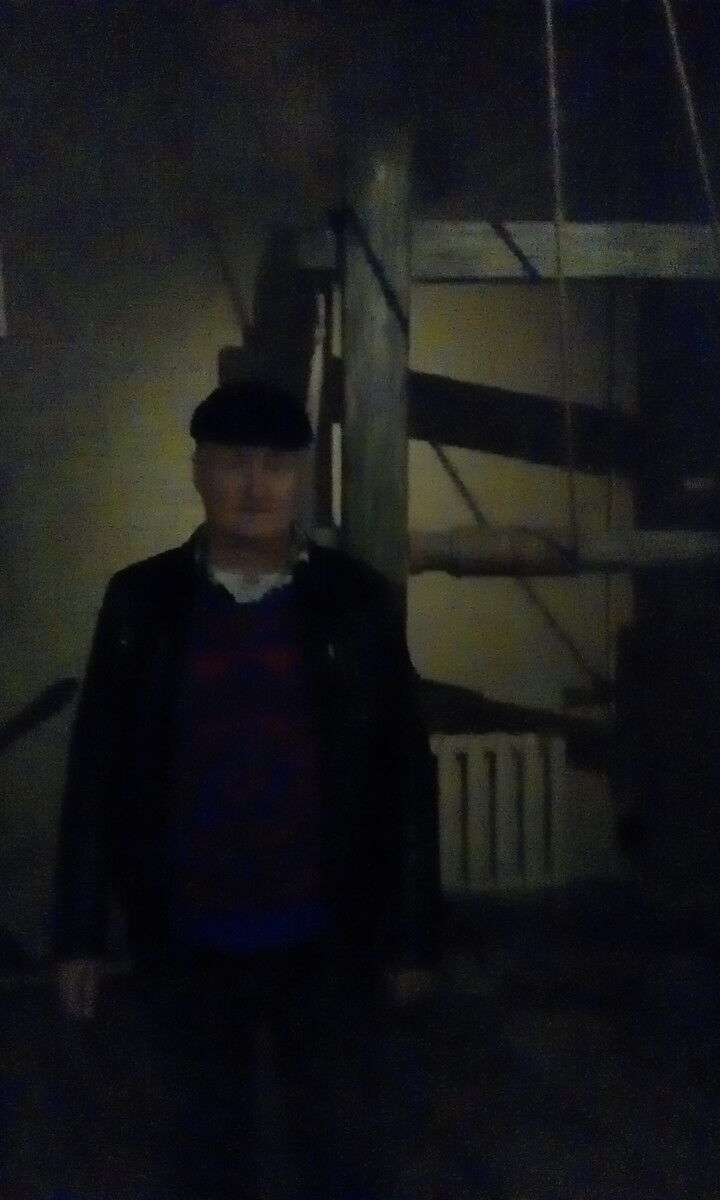  18062566  , 63 ,    
