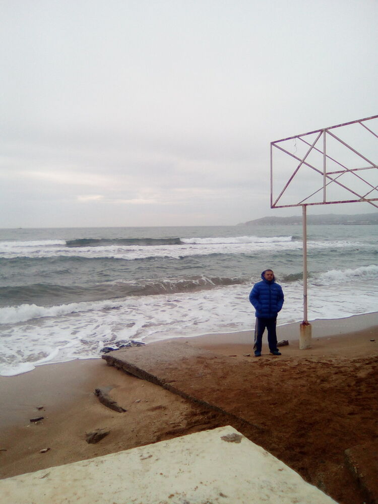  15460316  Dima, 39 ,    