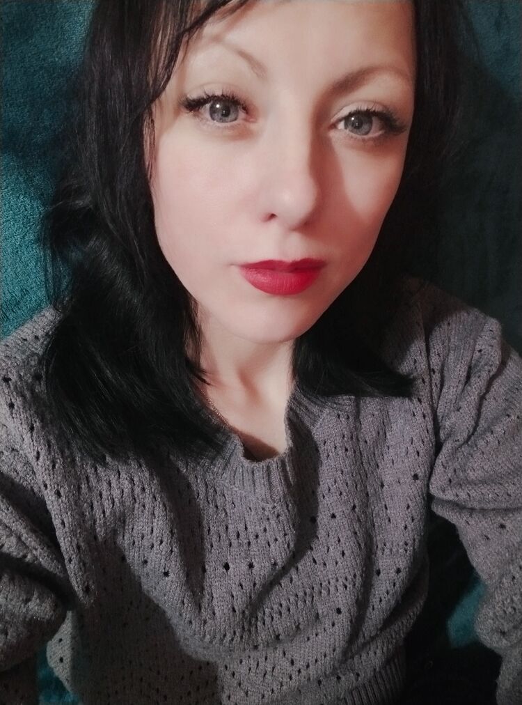  50589016  Anastasia, 39 ,    