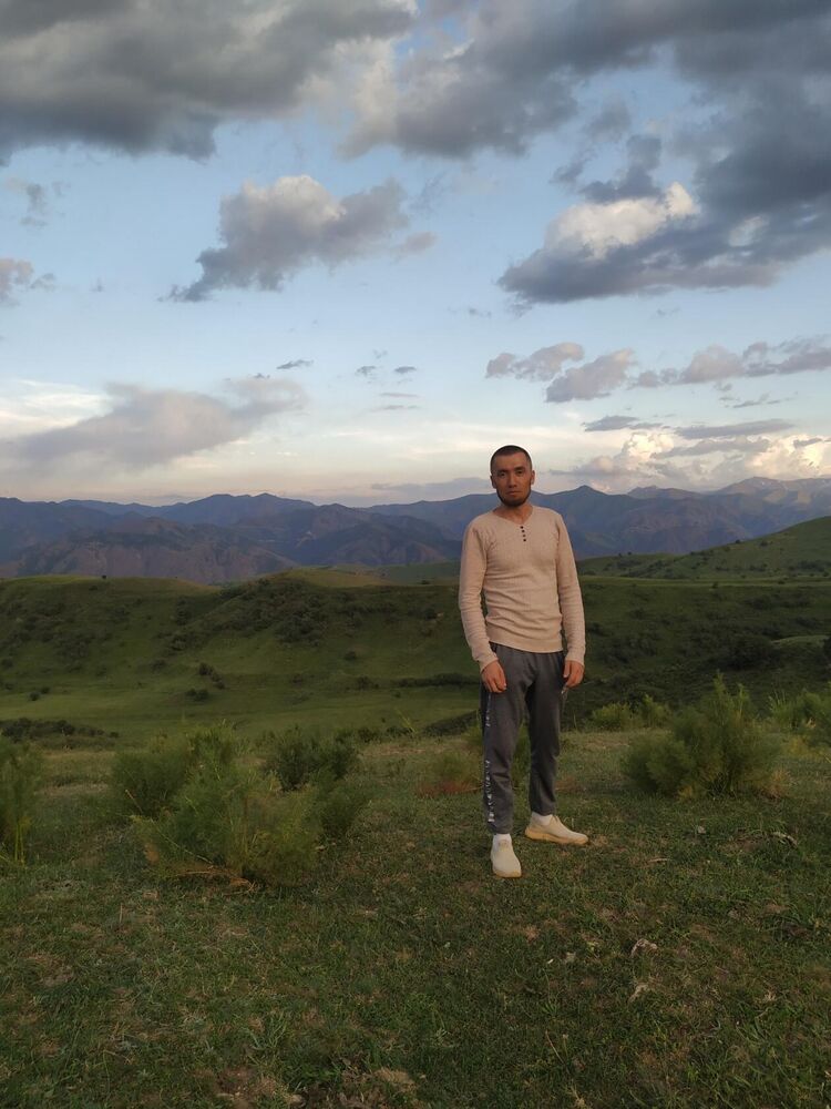 Santa Fe,   , 27 ,   ,   