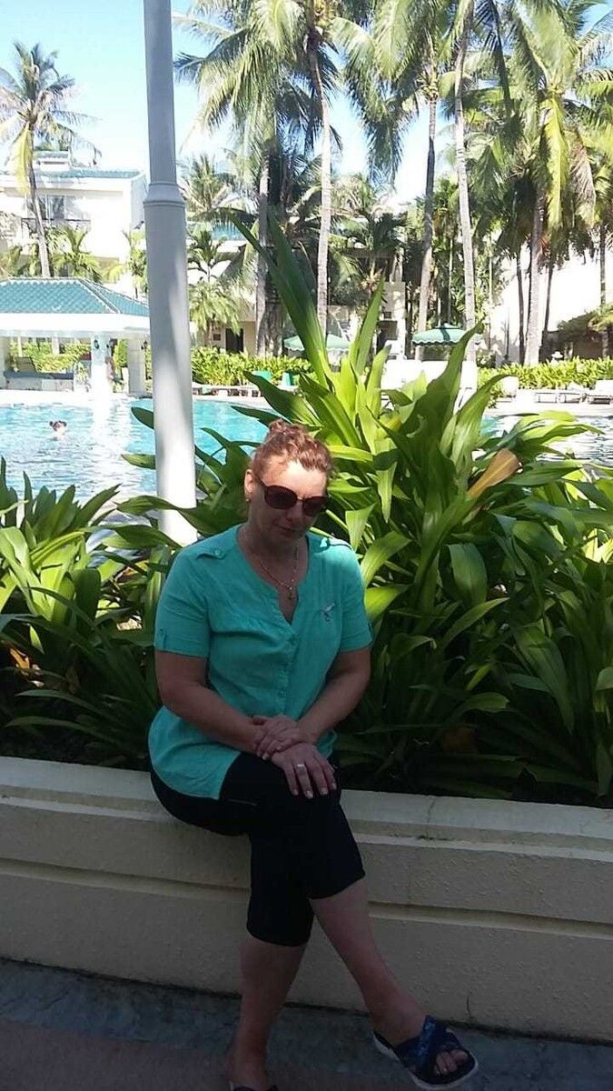  ,   LarisaBenke, 56 ,     , c 