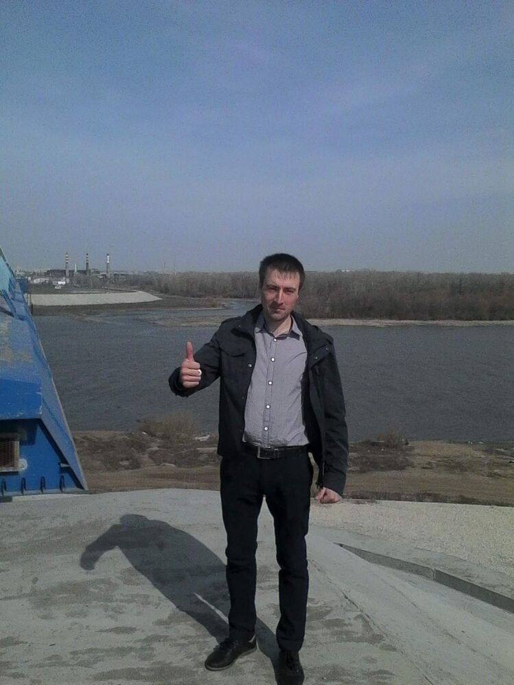  29544436  IVAN, 38 ,    