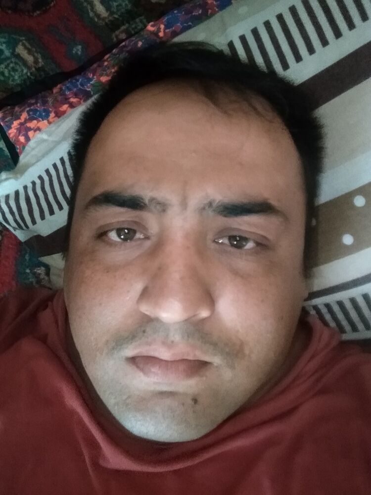  17078476  Shuhrat, 44 ,    