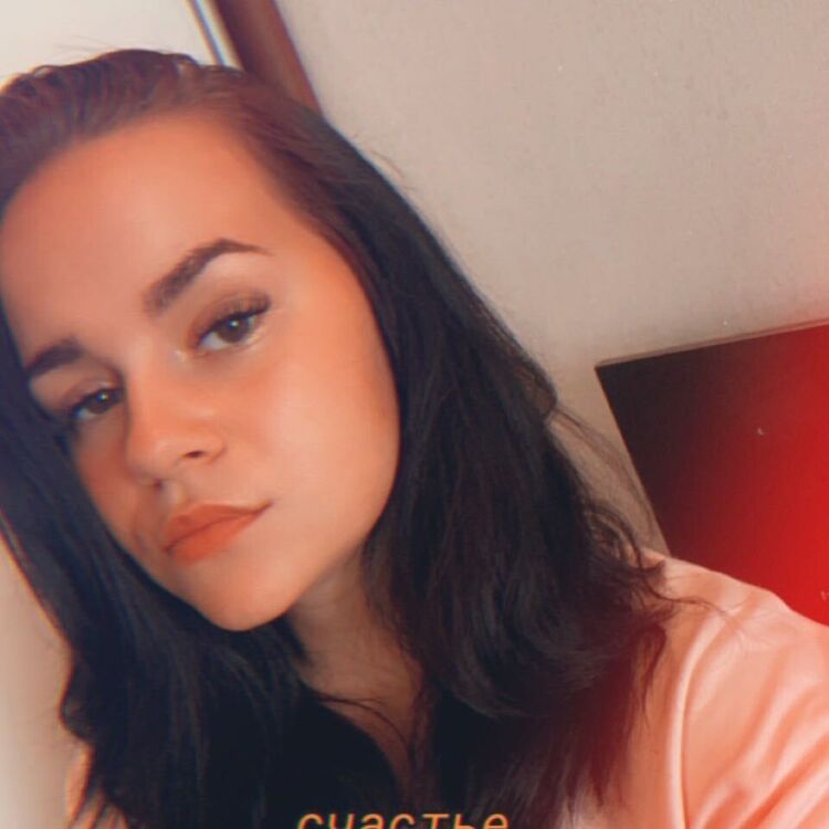  ,   Liza, 23 ,   ,   
