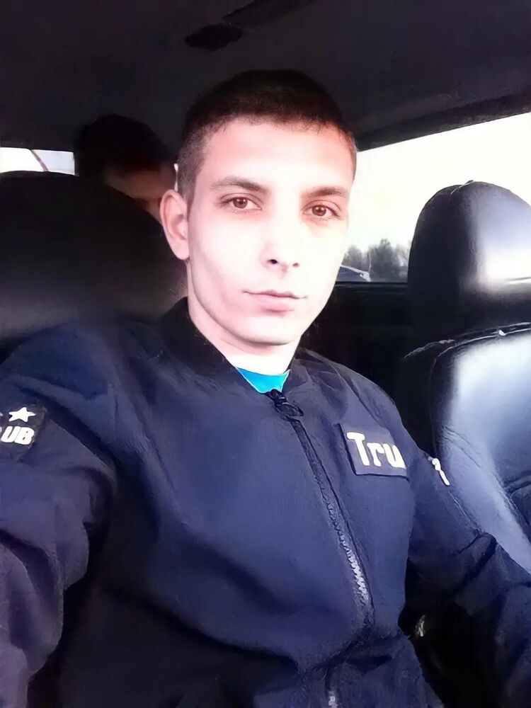  33031076  , 32 ,    