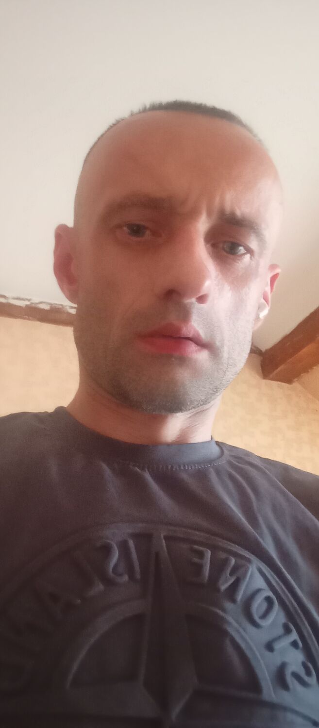  53002756  , 42 ,    