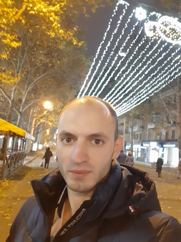  23299636  , 35 ,    