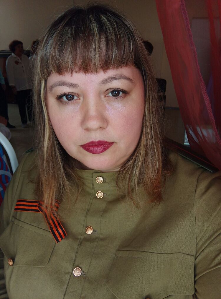  --,   , 39 ,     , c 