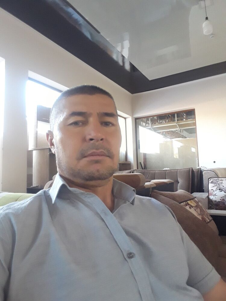  ,   Rusya, 37 ,   ,   , c 