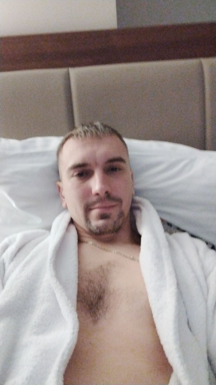  42193506  , 36 ,    