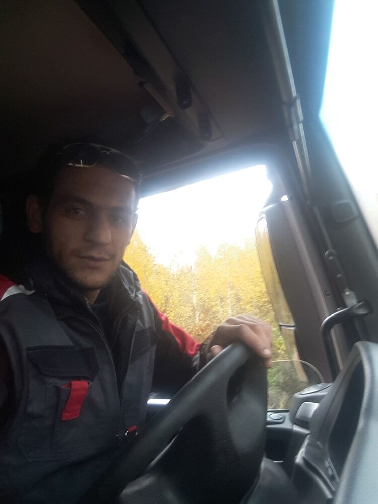  10671606  Mish, 33 ,    