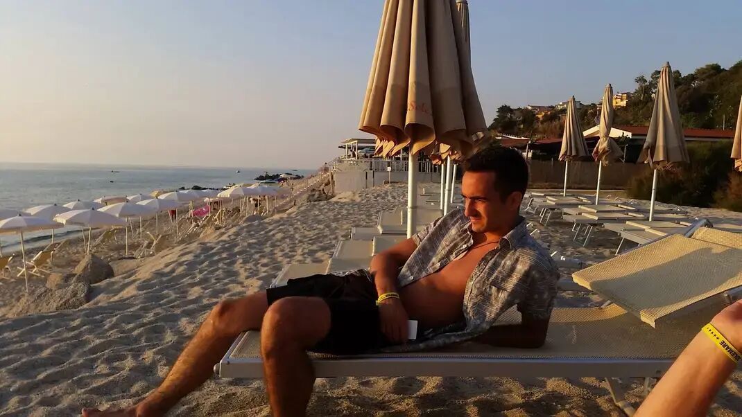  ,   Aleksa, 29 ,   ,   , c 