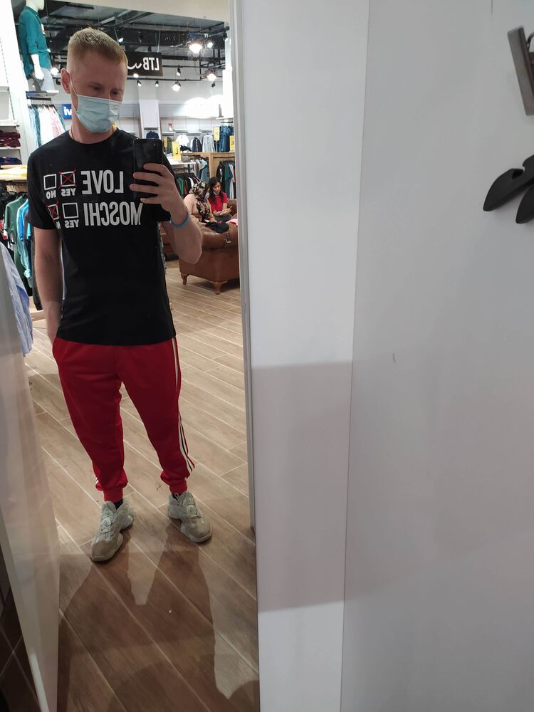  45702716  , 37 ,     