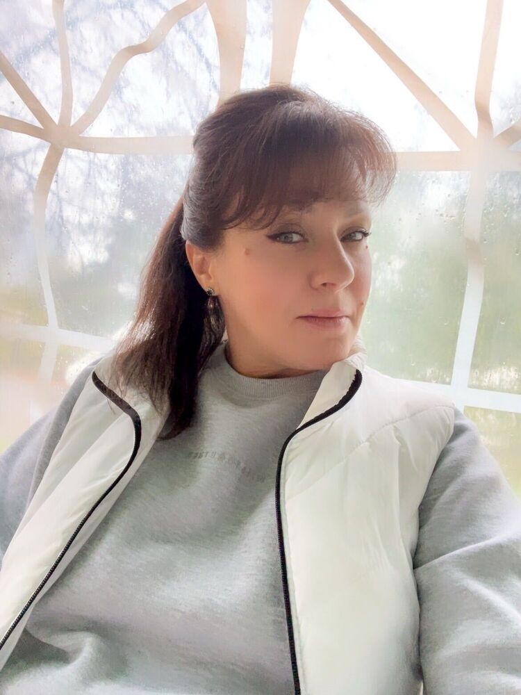  54435086  Antonine, 43 ,    