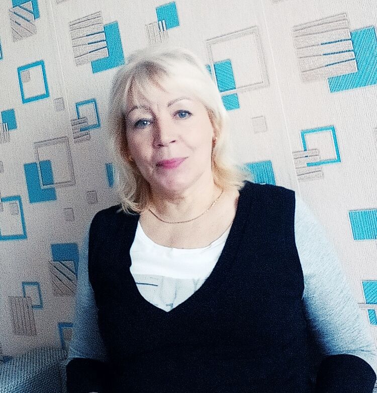  27101706  Sveta, 61 ,    