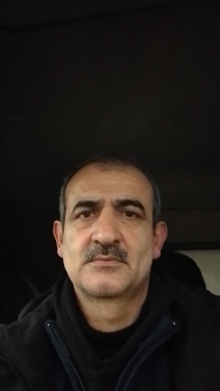  50473176  Roma, 49 ,    