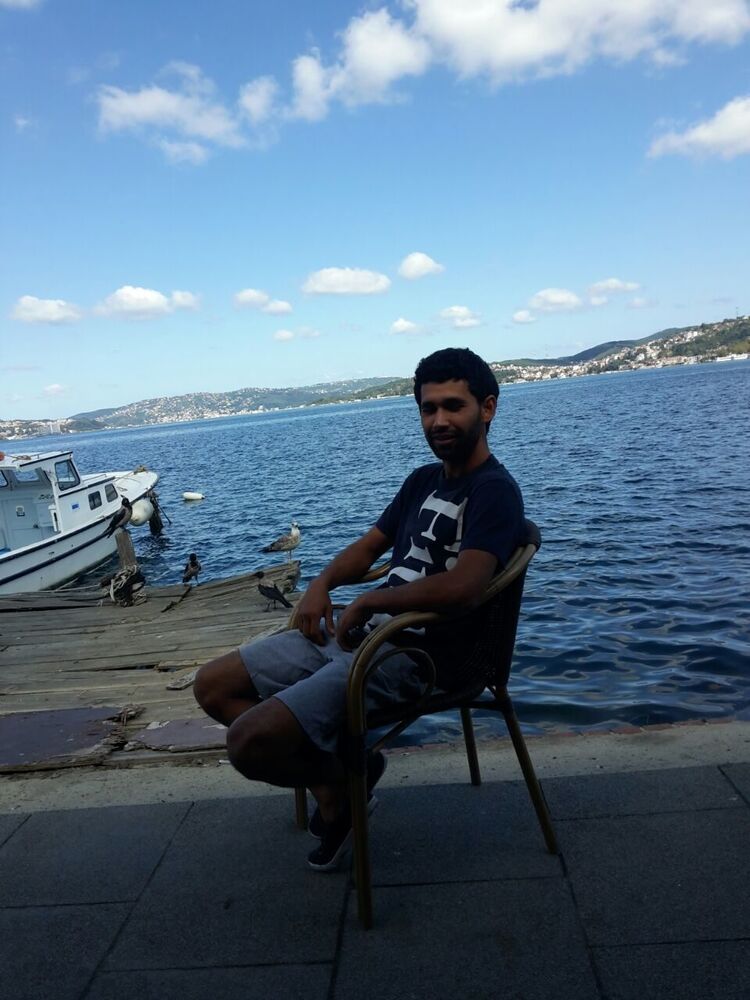  36892486  Bahtiyor, 34 ,    